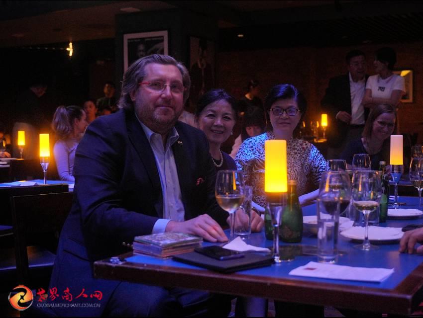 LLP07904-001.jpg